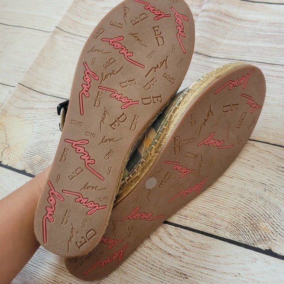 ELLEN DEGENERES Madras Sadie plaid sandal 8 - Picture 6 of 8